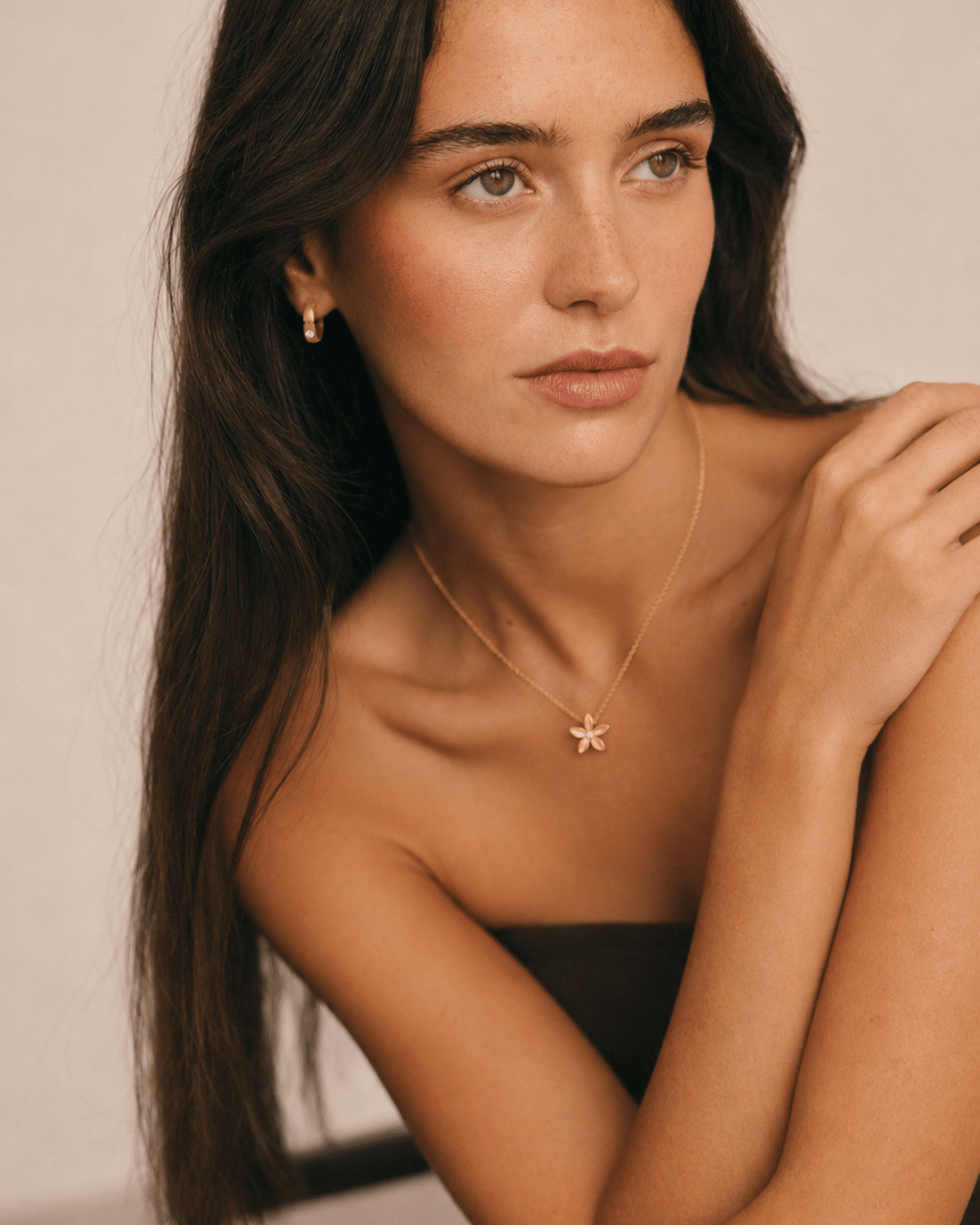 Elora Necklace